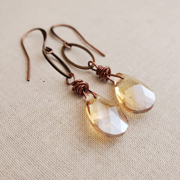 LIGHT Golden Crystal Earring