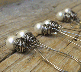 PEARL OF GREAT PRICE Silver Earrings with White Pearl (Long)